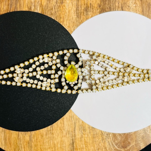 SOLD! Vintage 1930s Czech Uranium Glass Bijoux M.G. Spider Bracelet - Picture 2 of 12